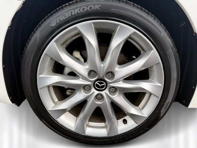 Used 2016 MAZDA MAZDA3 s Grand Touring w/ Technology Package image 9