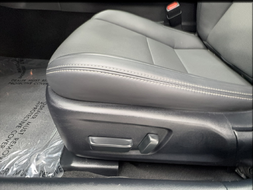 Used 2024 Lexus IS 300 w/ Comfort Package RWD image 25