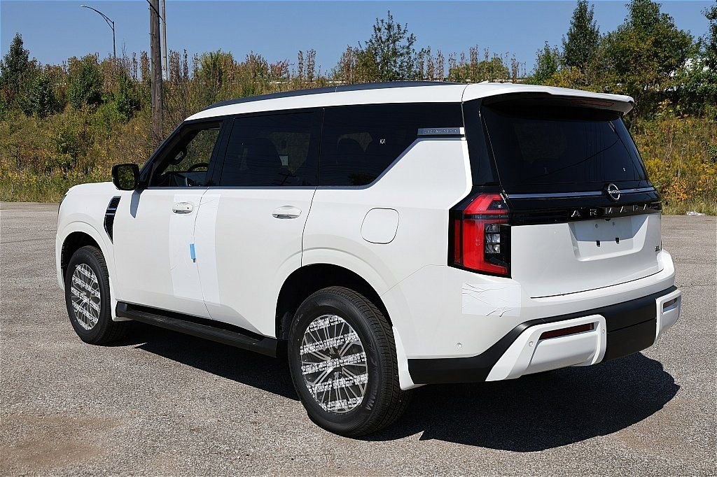 New 2026 Nissan Armada SL w/ Captain's Chari Seat Package image 3