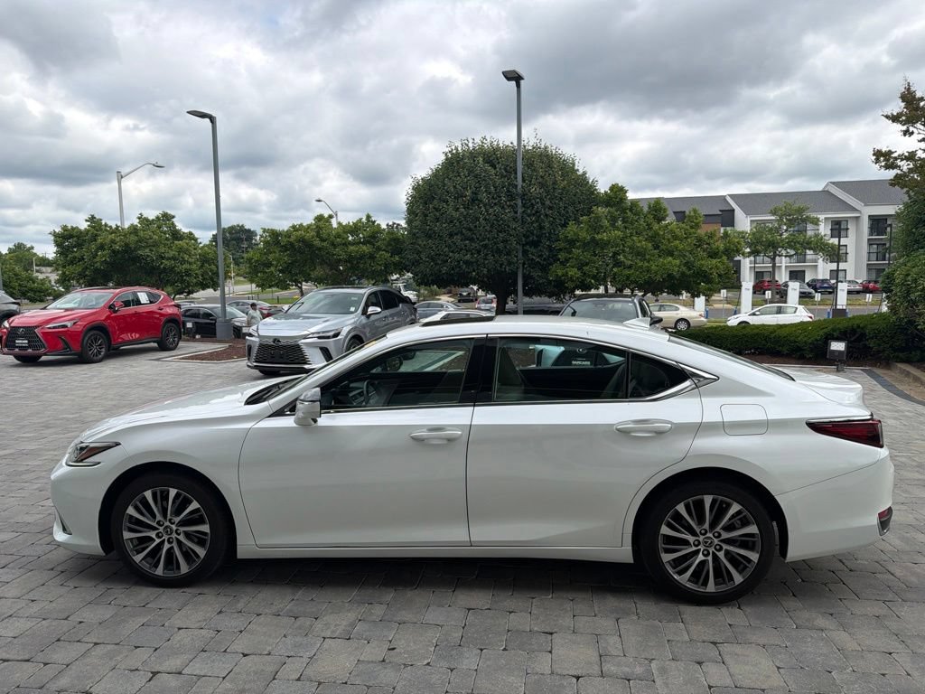 Certified 2021 Lexus ES 250 w/ Premium Package AWD/4WD image 18