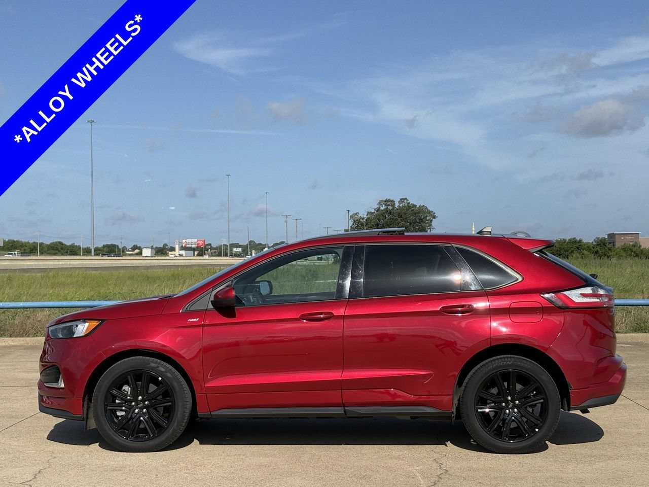Used 2022 Ford Edge ST-Line AWD/4WD image 3