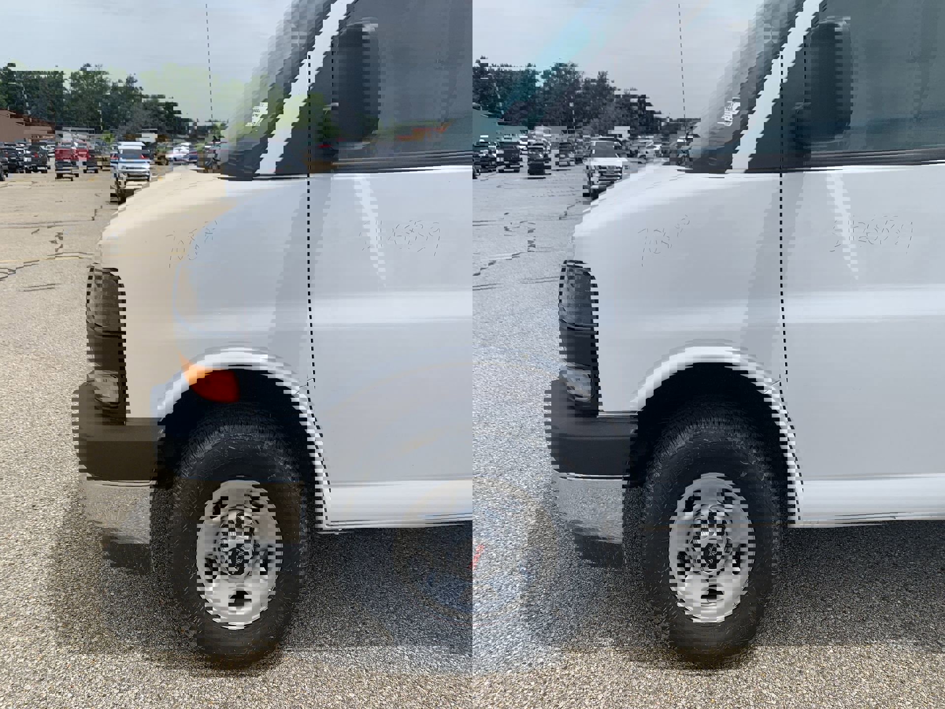 New 2025 GMC Savana 3500 1WT w/ Power Convenience Package image 40