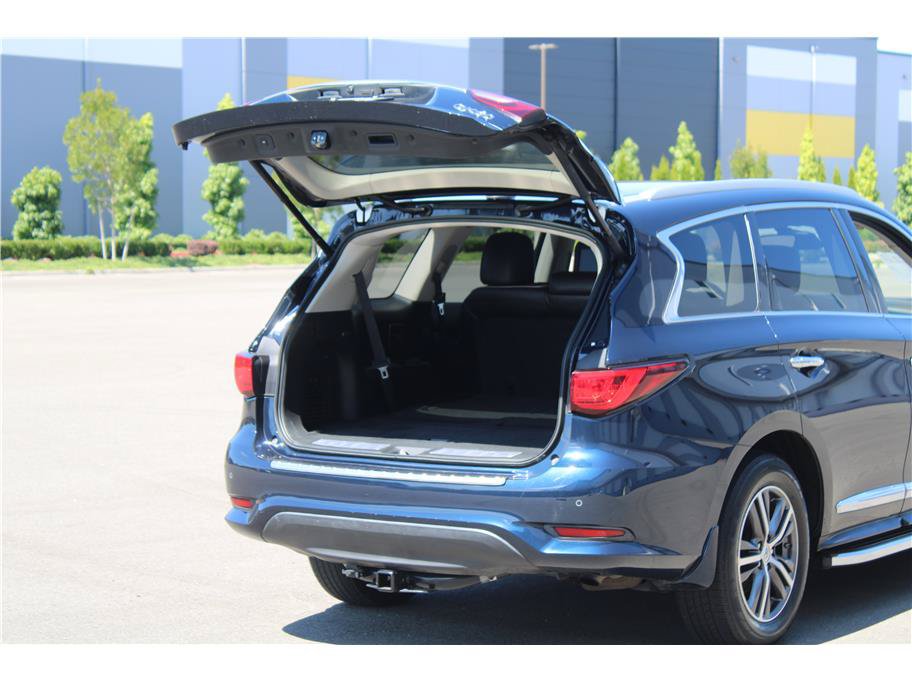 Used 2019 INFINITI QX60 Luxe w/ Essential Package FWD image 35