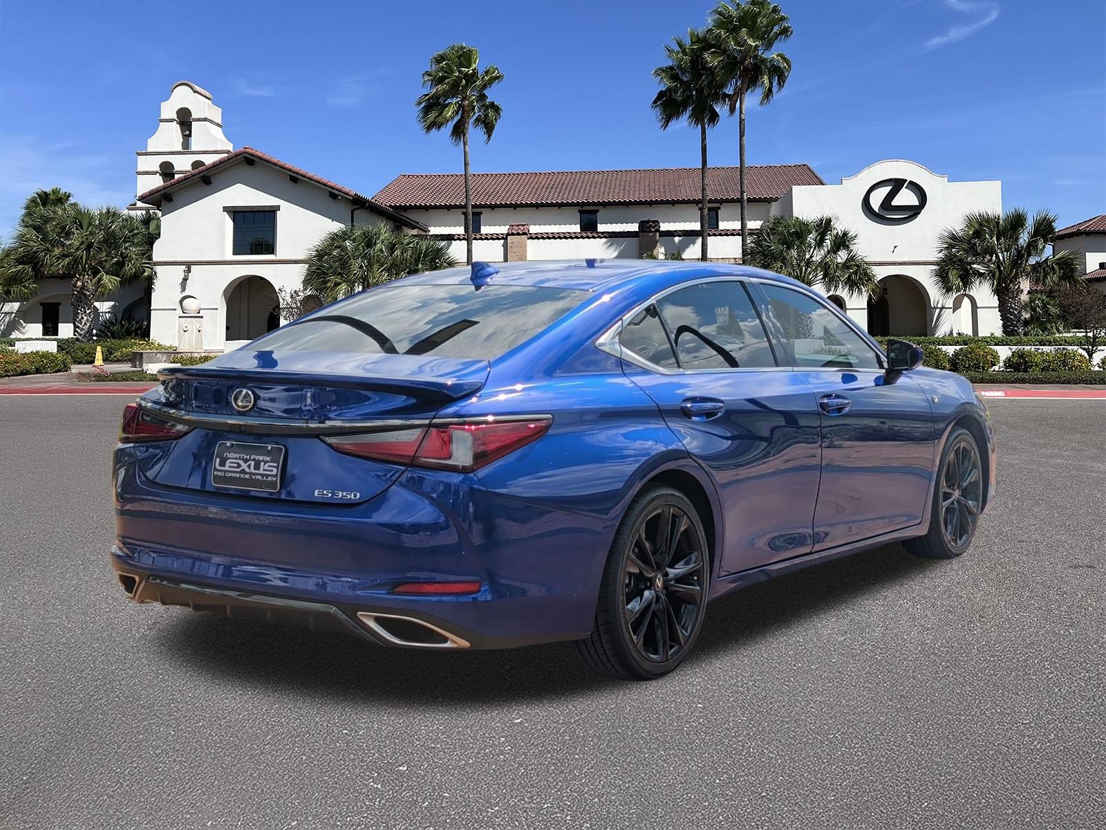 Certified 2023 Lexus ES 350 F Sport w/ Accessory Package (Z2) FWD image 2