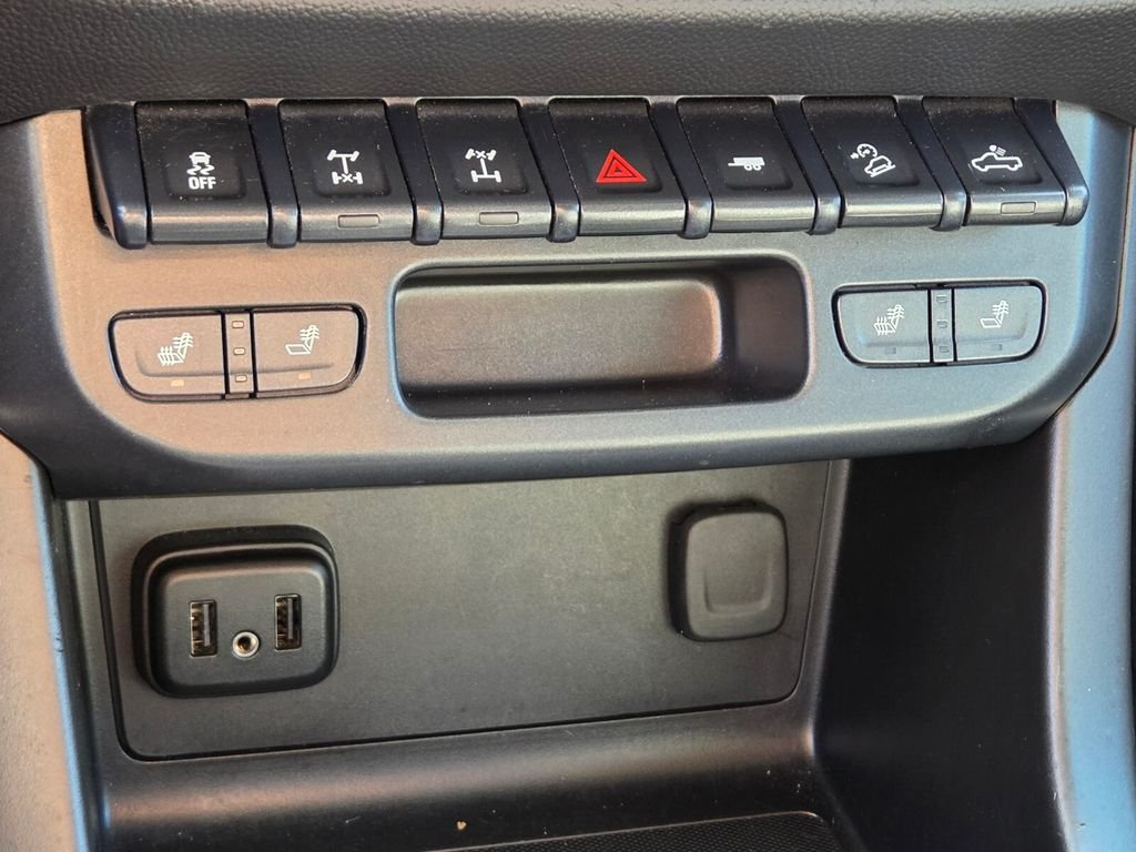 Used 2019 Chevrolet Colorado ZR2 AWD/4WD image 32