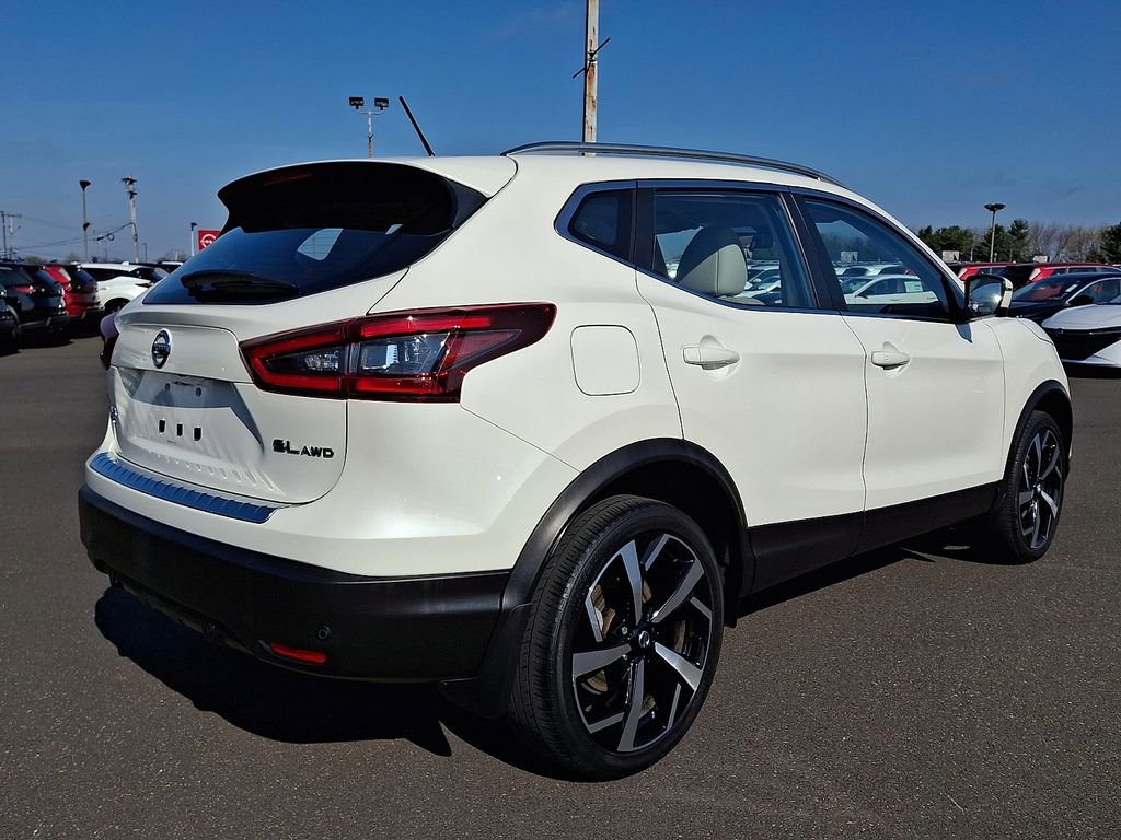 Certified 2022 Nissan Rogue Sport SL image 6