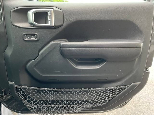 Used 2018 Jeep Wrangler Unlimited Rubicon AWD/4WD image 28