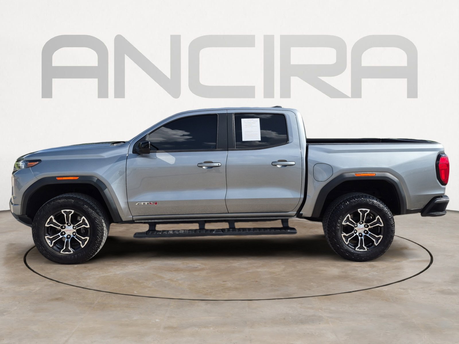 Used 2023 GMC Canyon AT4 w/ AT4 Premium Package AWD/4WD image 7