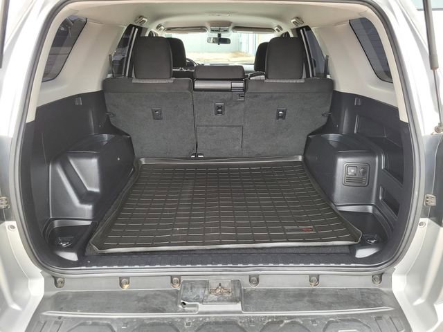Used 2017 Toyota 4Runner SR5 image 12
