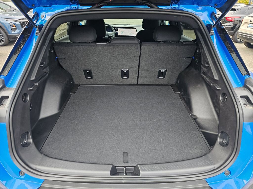 New 2026 Chevrolet Equinox EV LT image 21