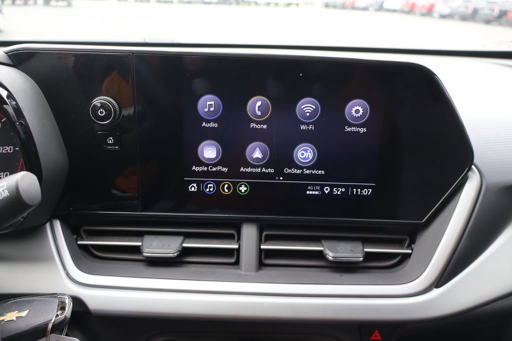 Used 2024 Chevrolet Trax RS w/ Driver Confidence Package FWD image 14