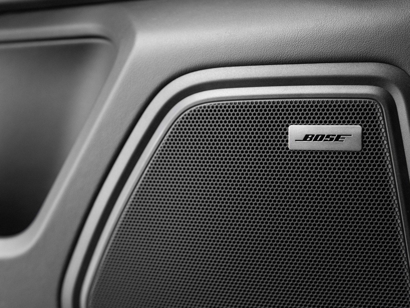 New 2026 Porsche Macan GTS image 20