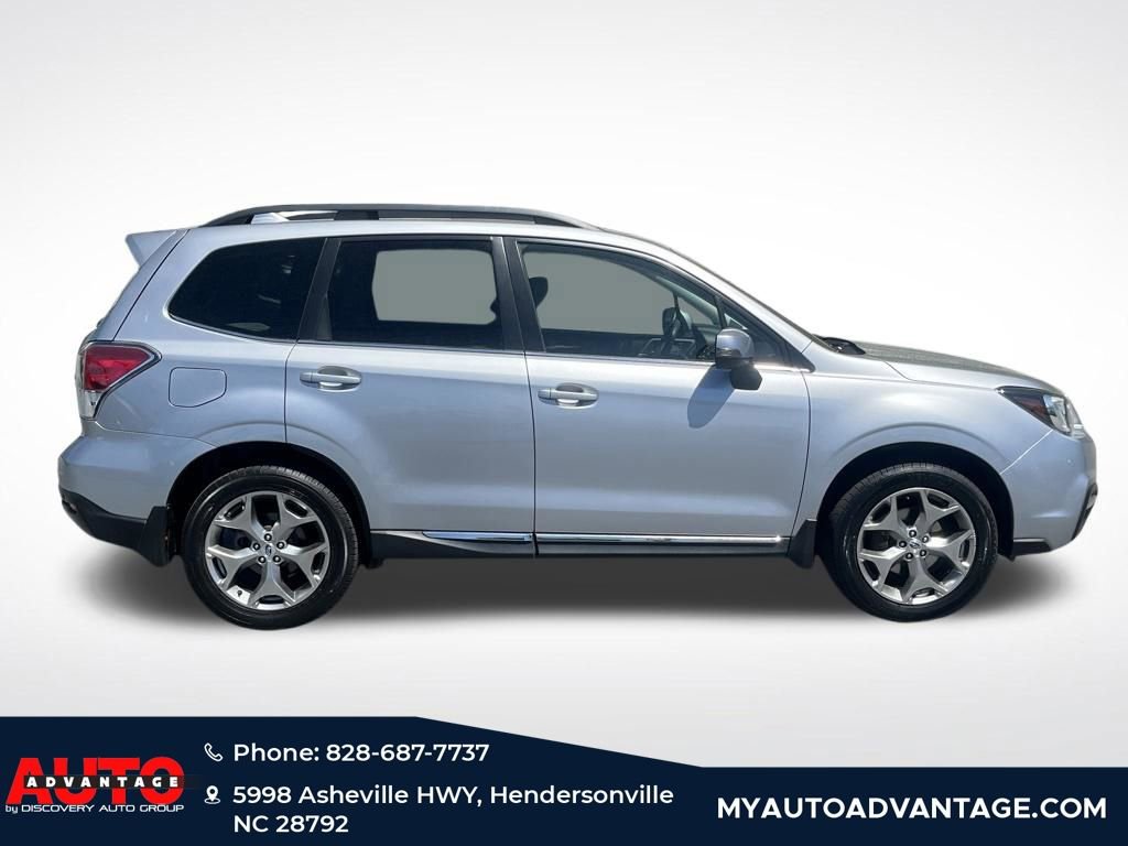 Used 2017 Subaru Forester 2.5i Touring AWD/4WD image 2
