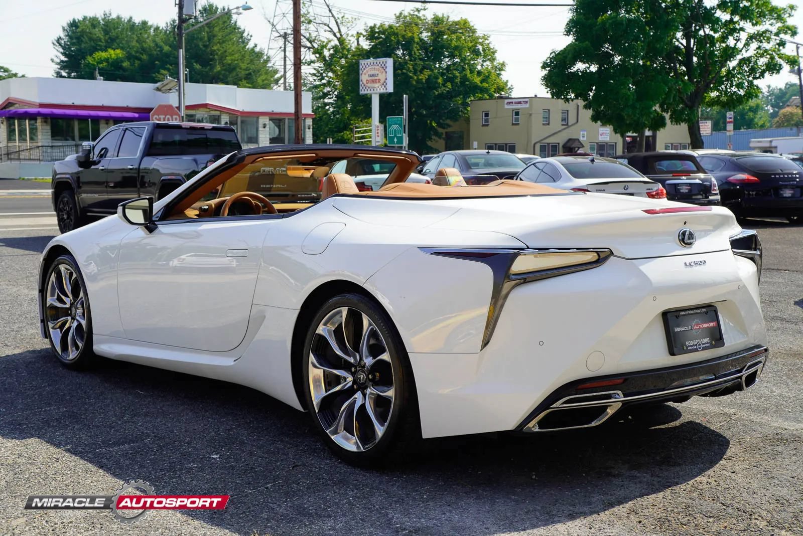 Used 2021 Lexus LC 500 Convertible w/ Touring Package RWD image 5