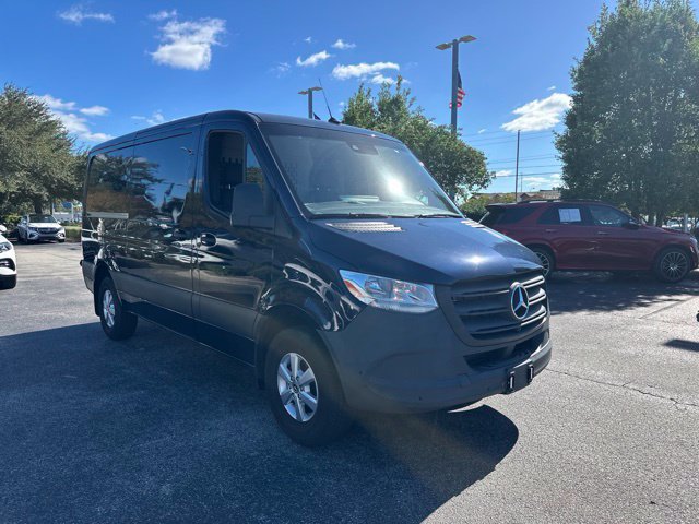Used 2023 Mercedes-Benz Sprinter 2500 image 28