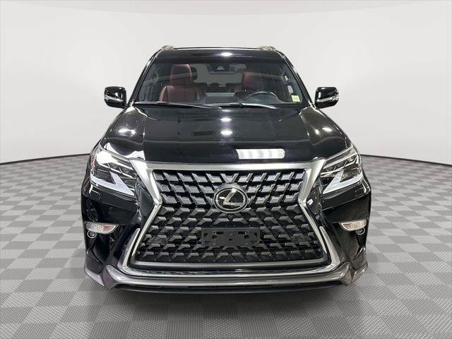Used 2022 Lexus GX 460 Luxury w/ Sport Design Package AWD/4WD image 4