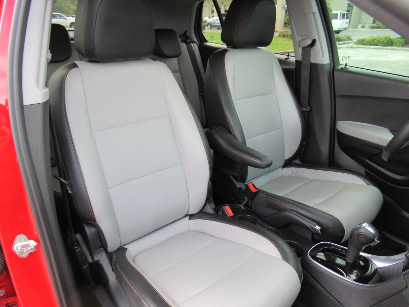 Certified 2018 Chevrolet Trax Premier FWD image 9