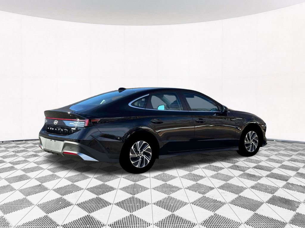 New 2026 Hyundai Sonata Blue image 11