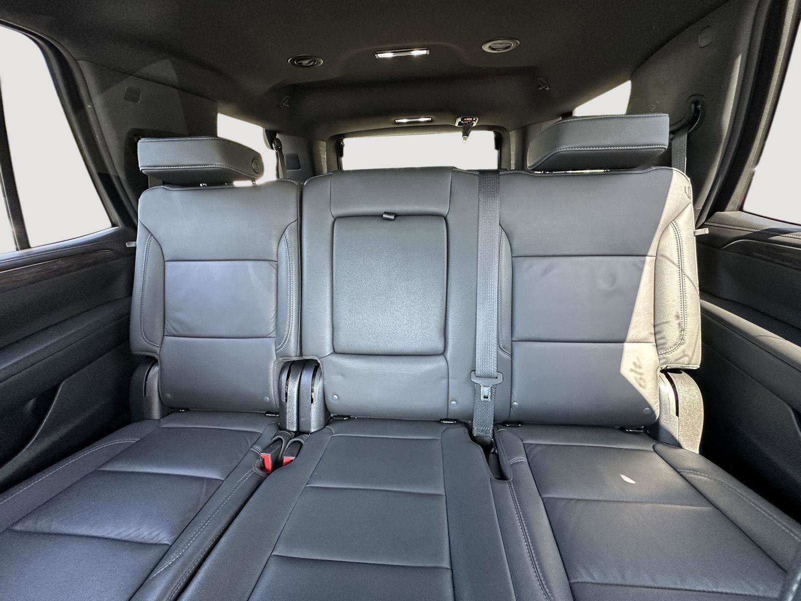 Used 2024 Chevrolet Tahoe LT w/ Luxury Package AWD/4WD image 55