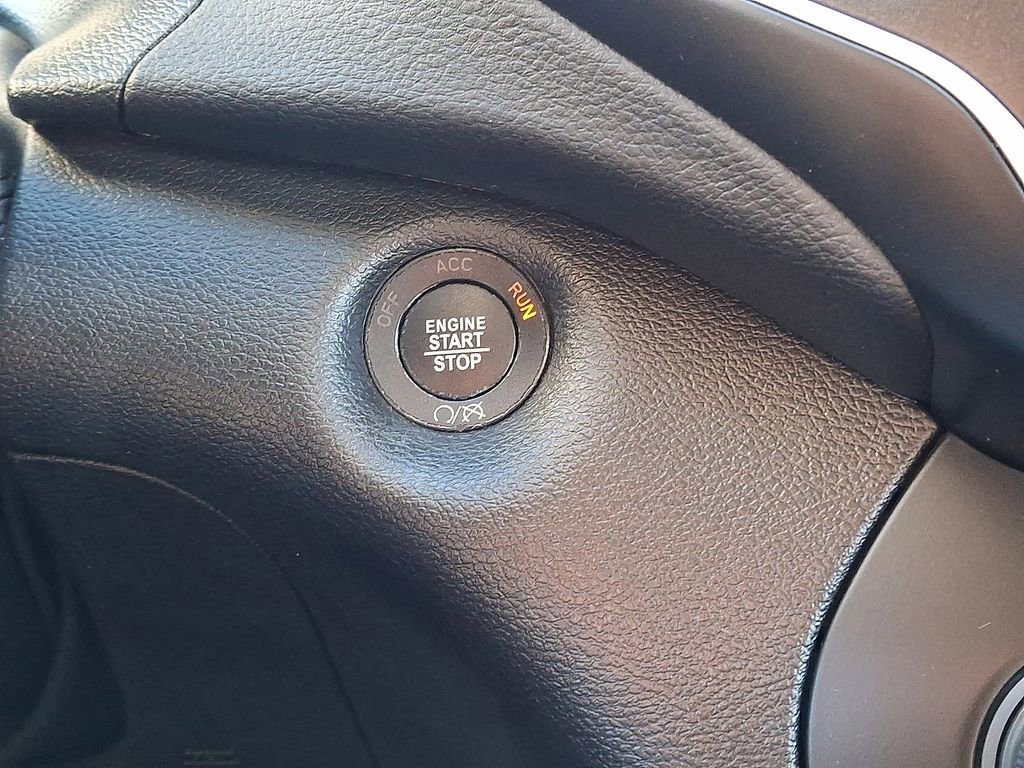 Used 2021 Jeep Cherokee Trailhawk w/ Premium Leather Package image 22