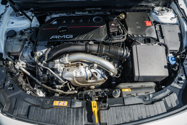 Used 2022 Mercedes-Benz GLB 35 AMG 4MATIC image 19