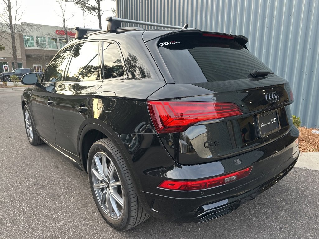 Used 2024 Audi Q5 e Premium Plus w/ Premium Plus Package image 6