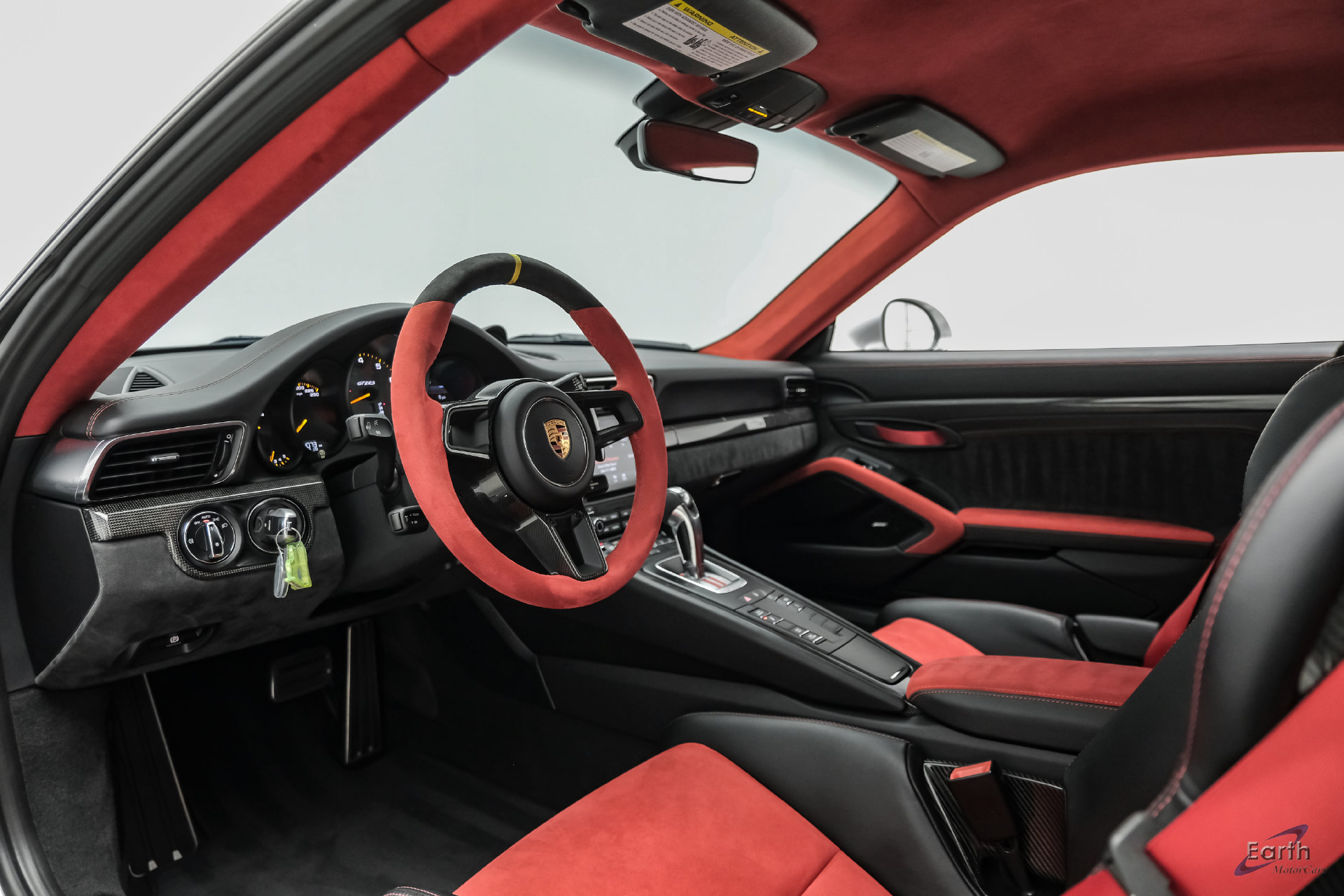 Used 2018 Porsche 911 GT2 RS RWD image 46