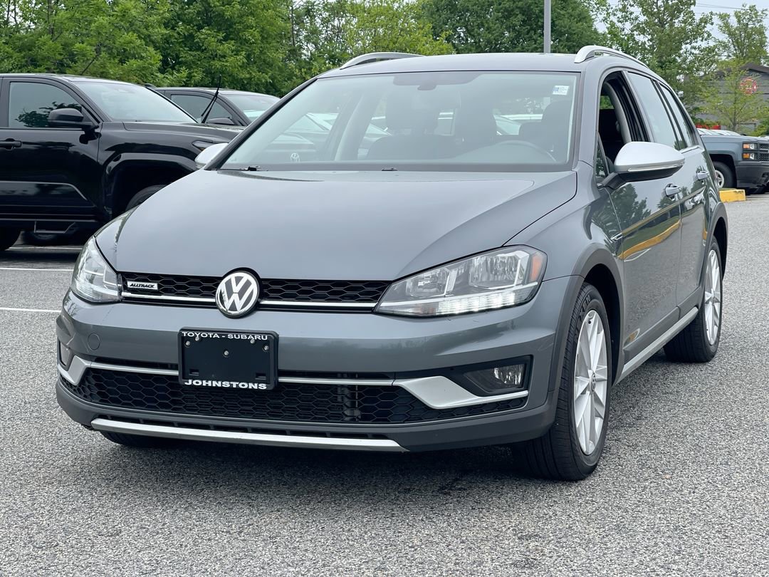 Used 2019 Volkswagen Golf Alltrack S AWD/4WD image 2
