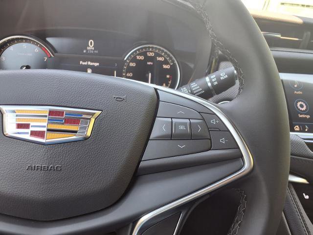 New 2026 Cadillac XT5 Luxury AWD/4WD image 17