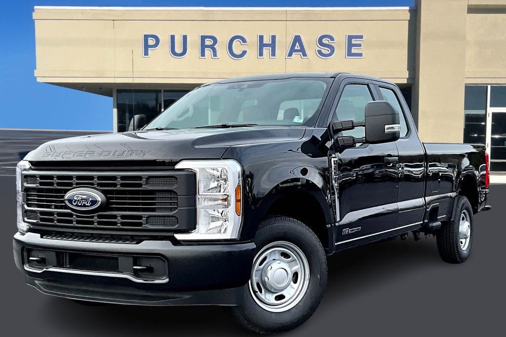 New 2026 Ford F250 XL image 2