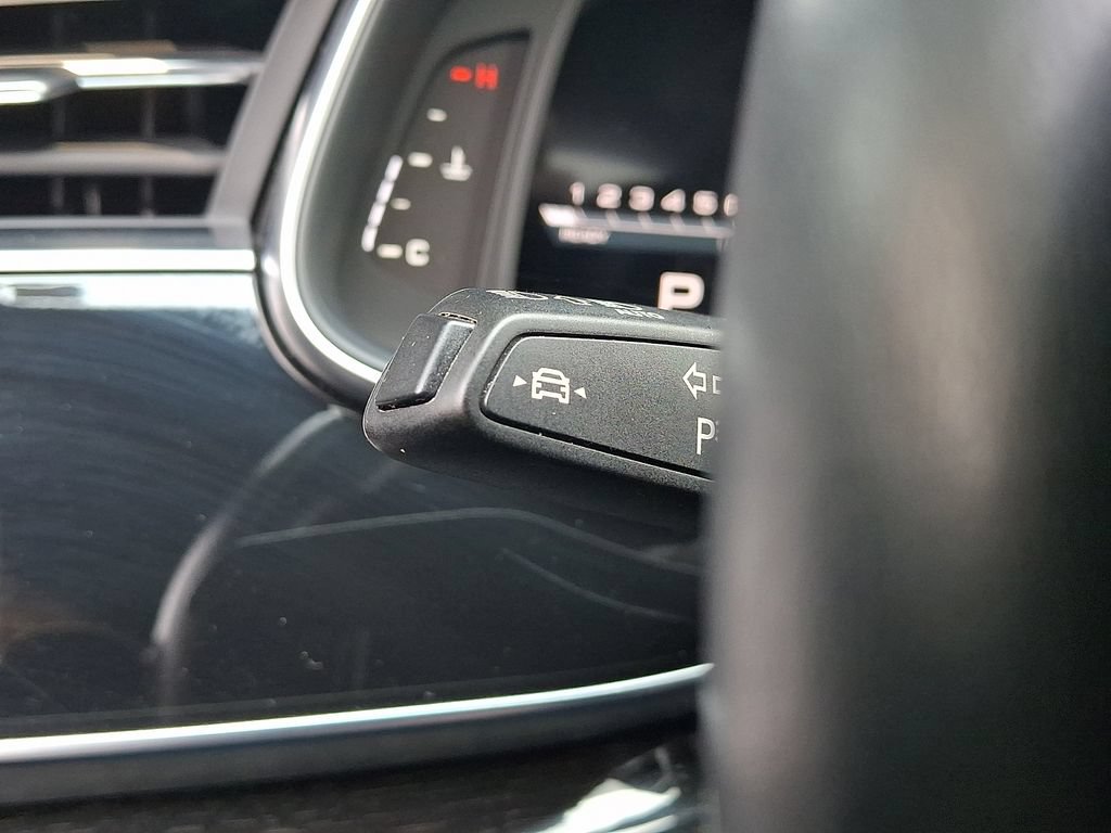 Used 2024 Audi Q7 3.0T Prestige AWD/4WD image 27