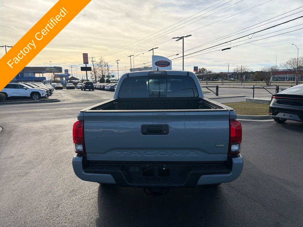 Used 2019 Toyota Tacoma TRD Sport image 4