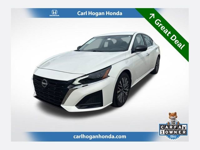Used 2025 Nissan Altima 2.5 SV FWD image 1