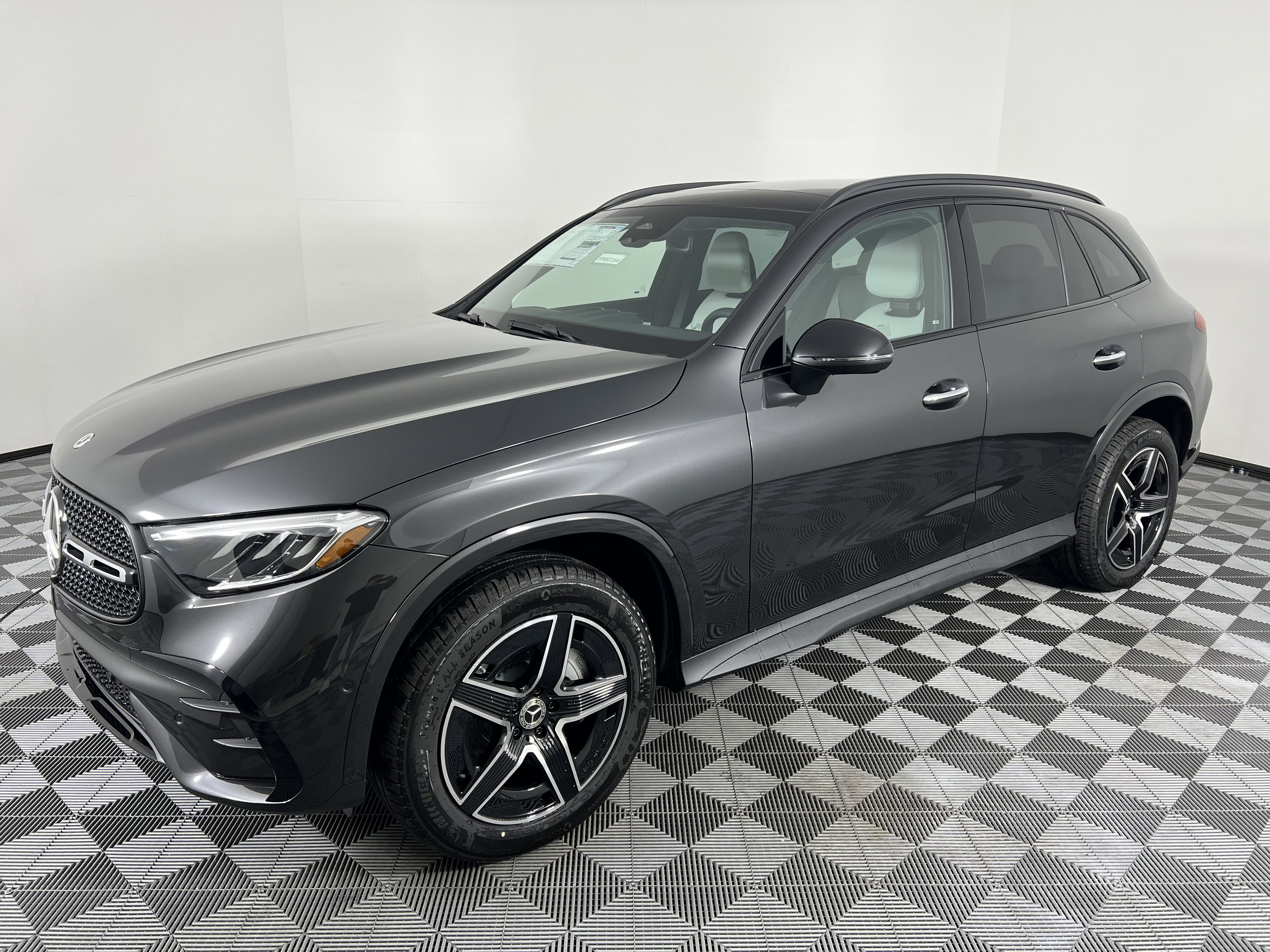 New 2026 Mercedes-Benz GLC 300 4MATIC image 8