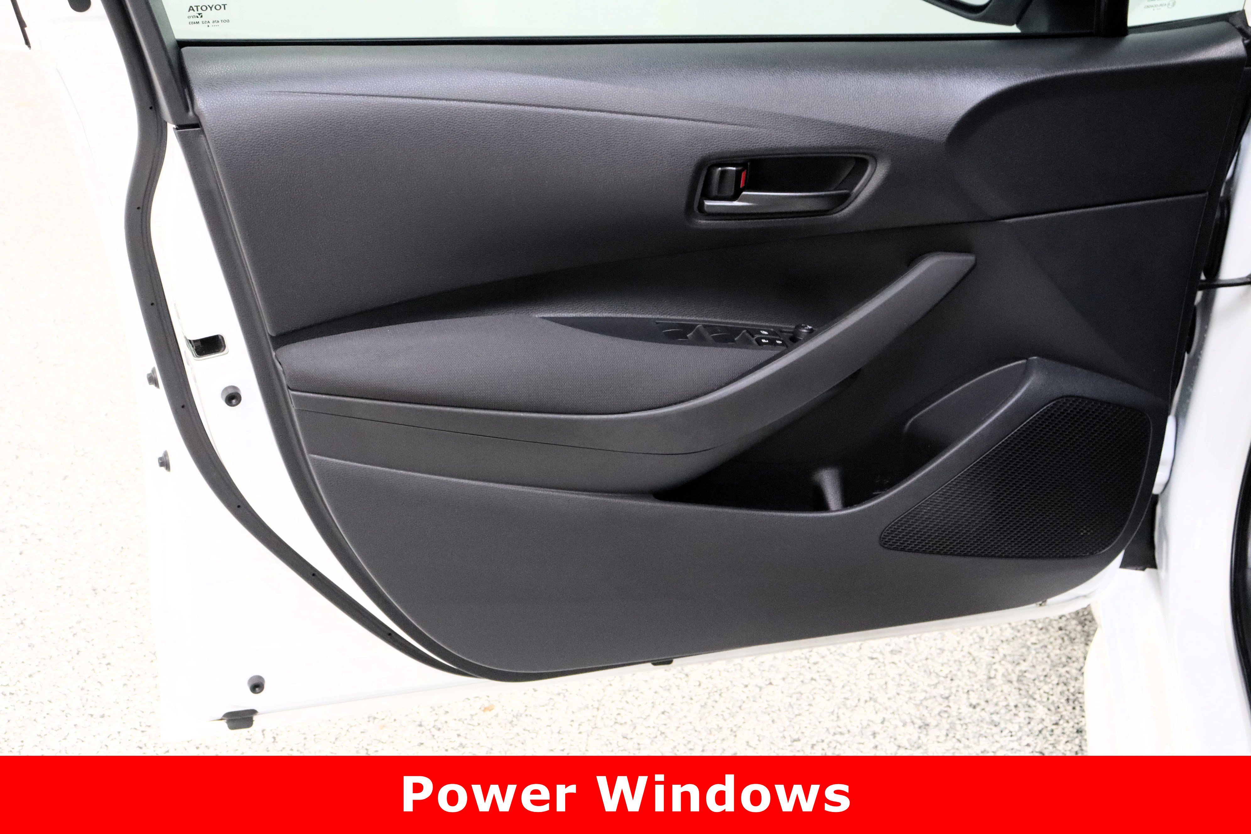 Used 2024 Toyota Corolla LE image 12