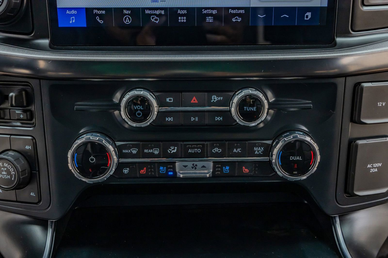 Used 2025 Ford F150 Raptor AWD/4WD image 28