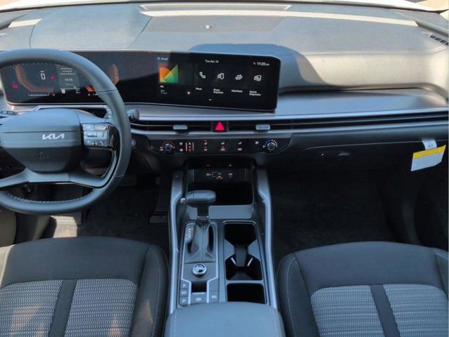 New 2026 Kia Sorento LX FWD image 17