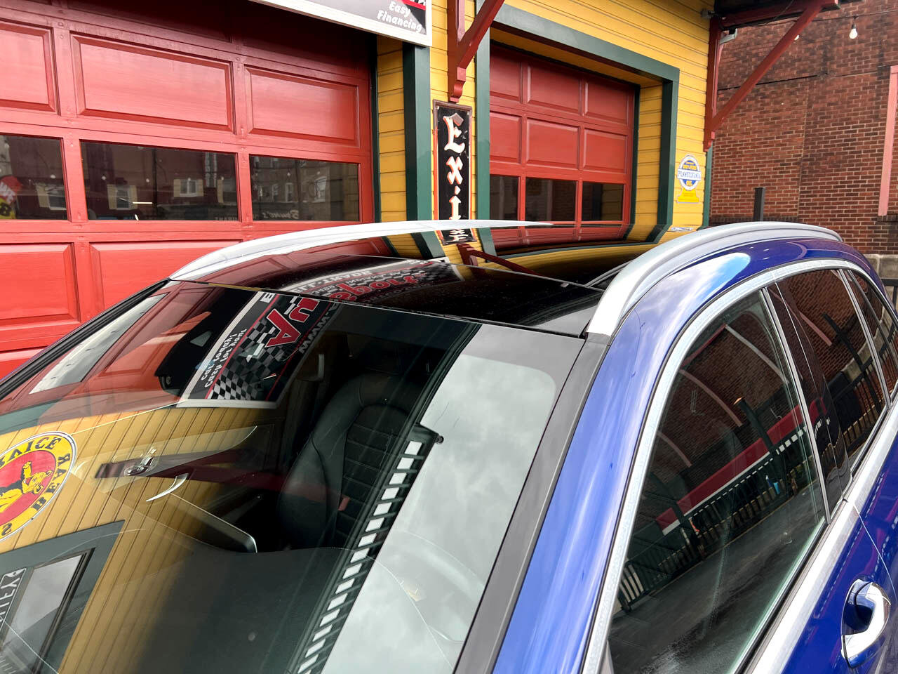 Used 2020 Mercedes-Benz GLC 300 4MATIC w/ Driver Assistance Package image 13