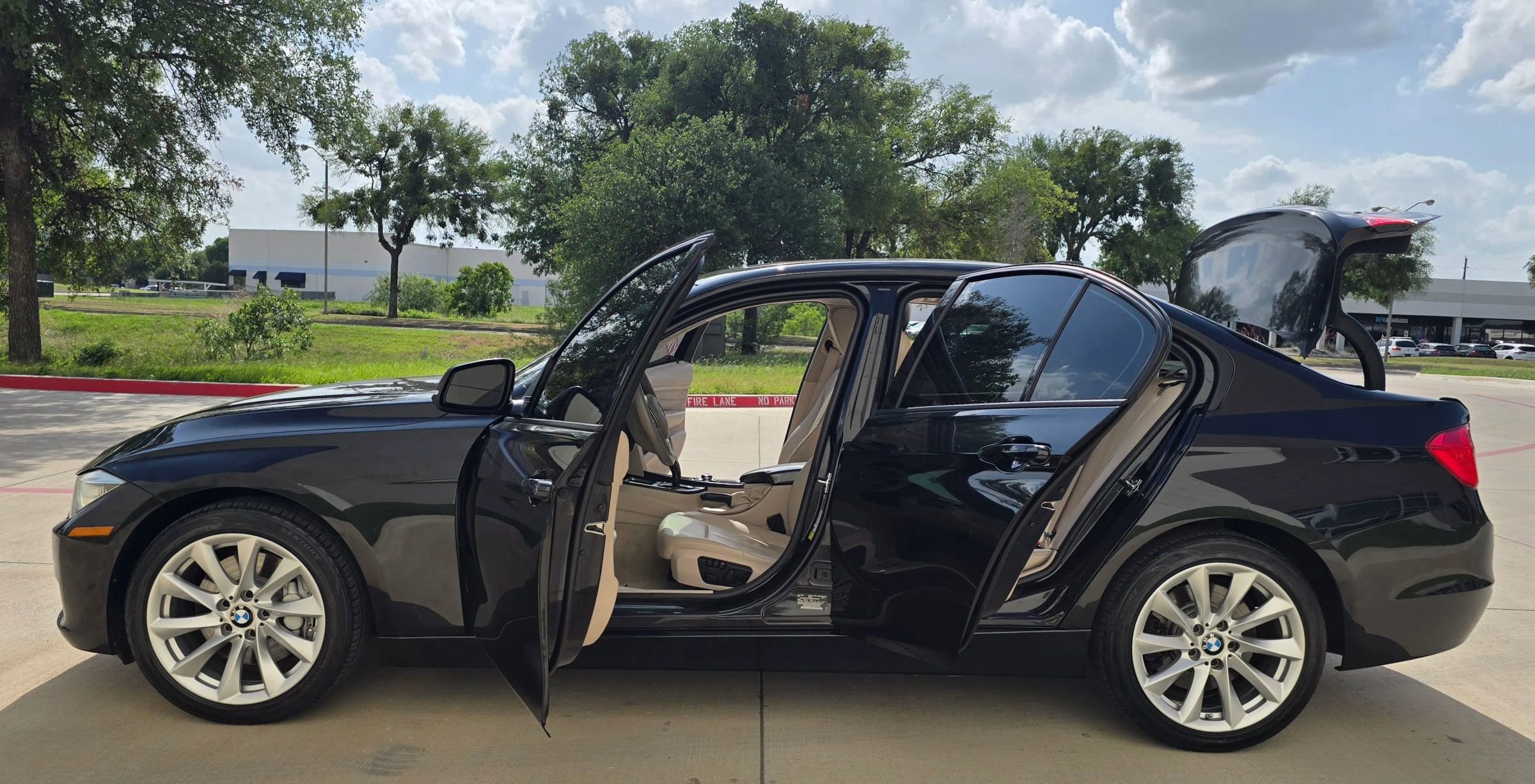 Used 2012 BMW 335i Sedan RWD image 14