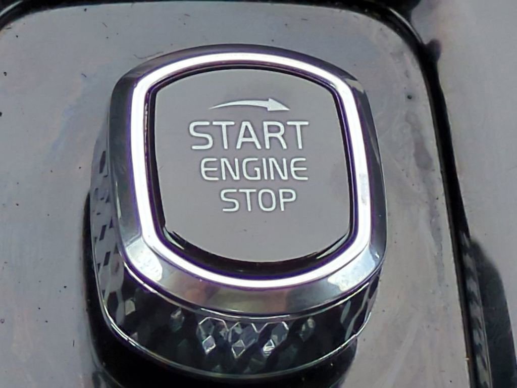 Used 2020 Volvo XC60 T5 Inscription w/ Protection Package Premier image 30