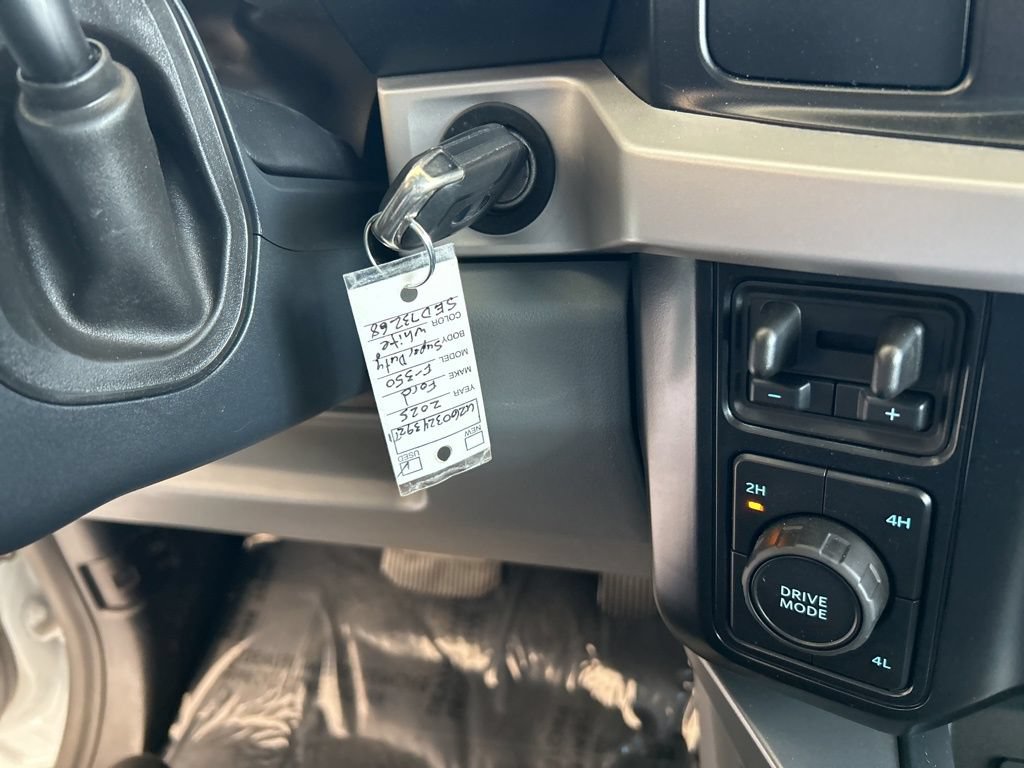 Used 2025 Ford F350 XLT w/ FX4 Off-Road Package AWD/4WD image 52