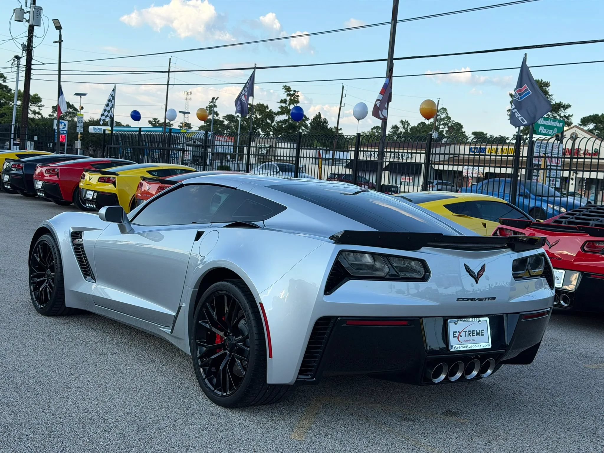 Used 2016 Chevrolet Corvette Z06 w/ 2LZ Preferred Equipment Group RWD image 6