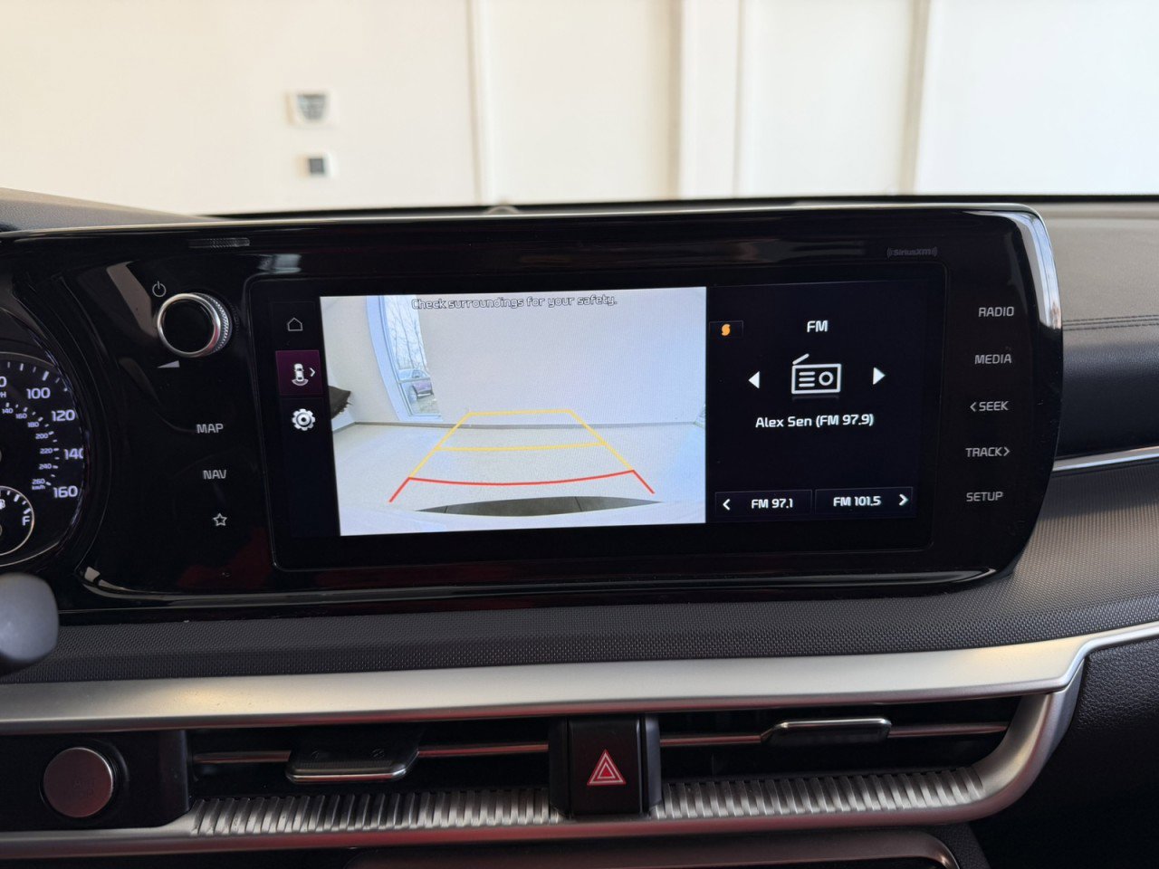 Used 2023 Kia K5 GT-Line image 13