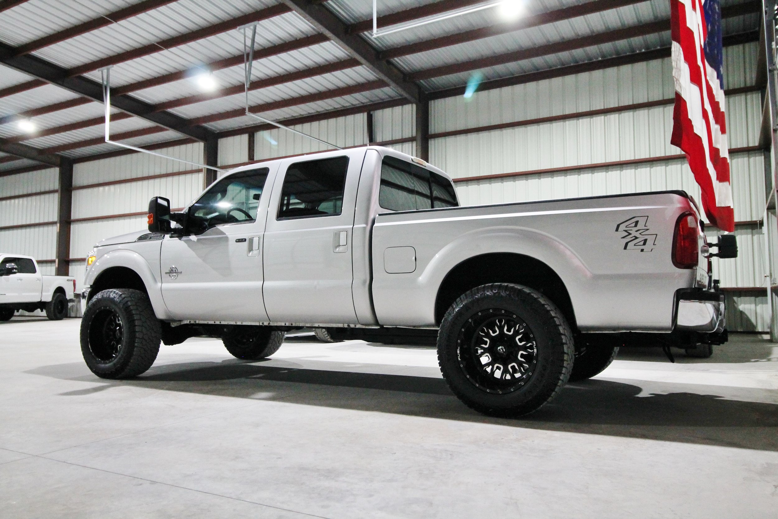 Used 2015 Ford F250 Lariat AWD/4WD image 7