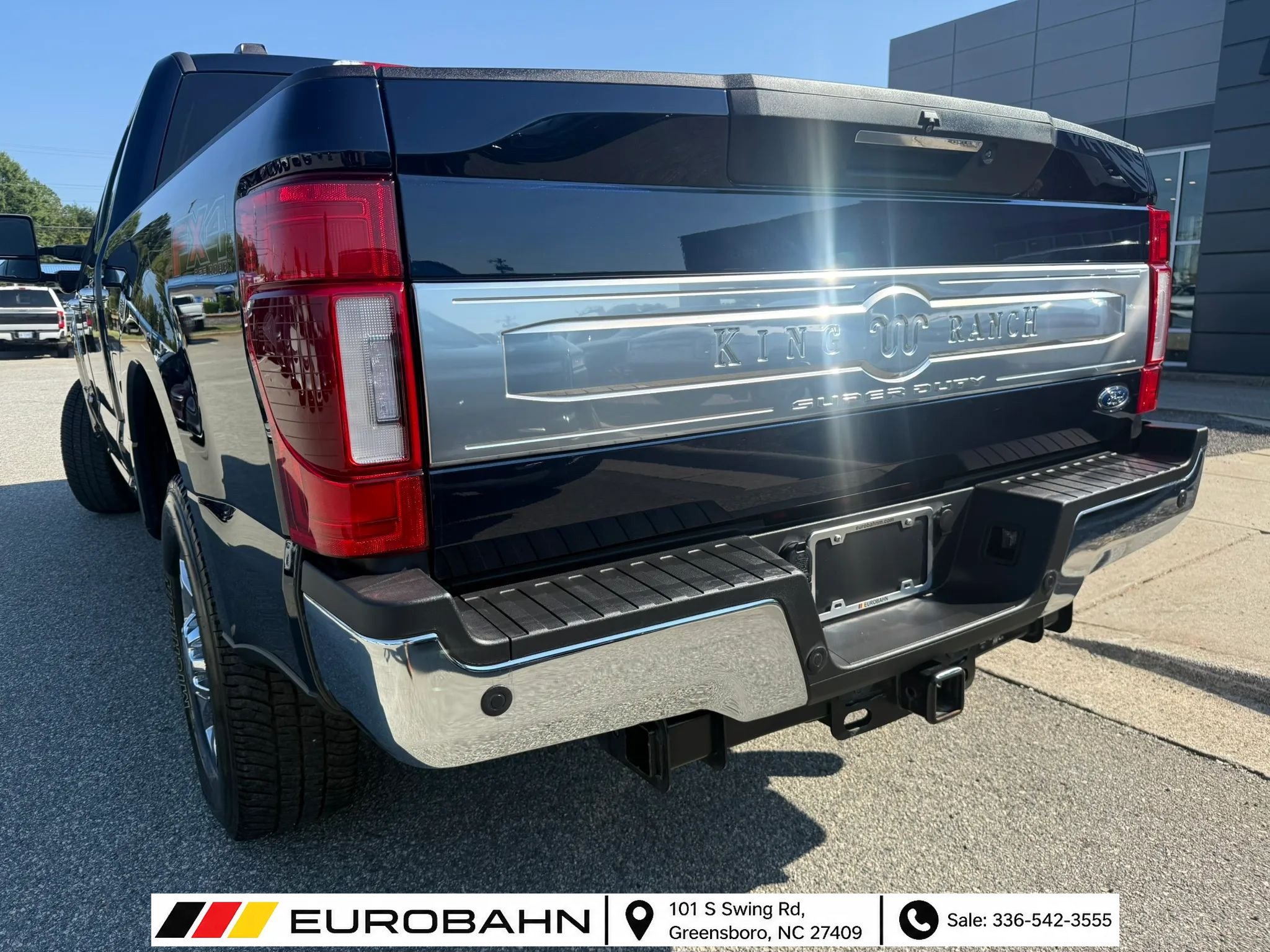Used 2022 Ford F250 King Ranch w/ King Ranch Ultimate Package AWD/4WD image 3