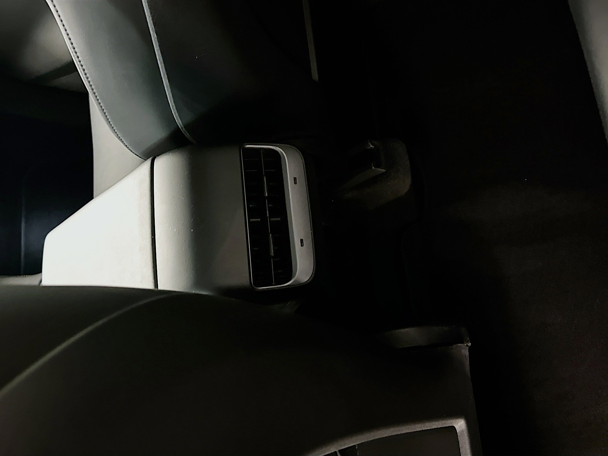 Used 2023 Tesla Model Y Long Range image 26
