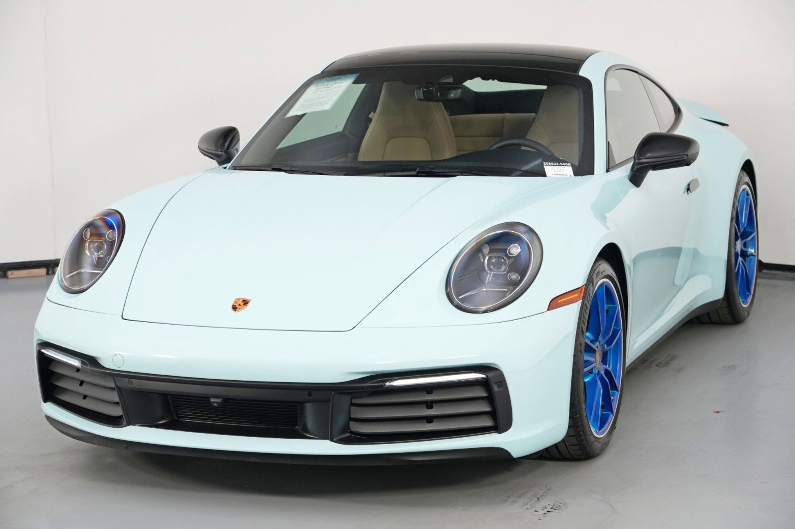 Used 2024 Porsche 911 Carrera image 45