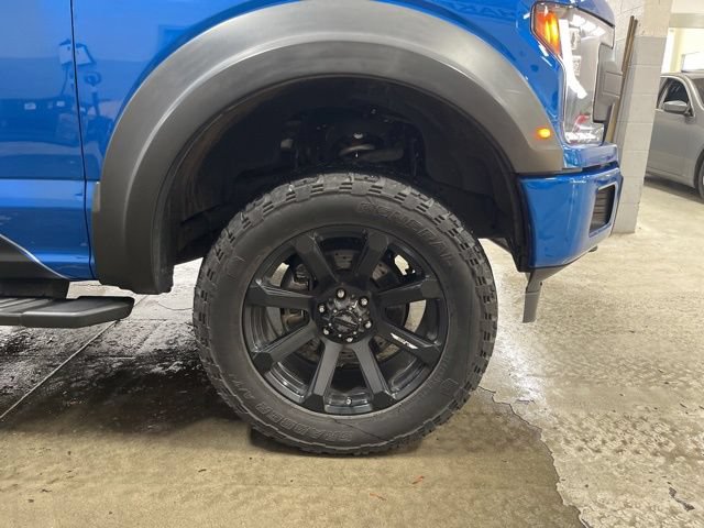 Used 2019 Ford F150 XLT w/ Equipment Group 302A Luxury AWD/4WD image 9