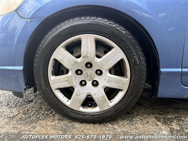 Used 2010 Honda Civic LX image 21