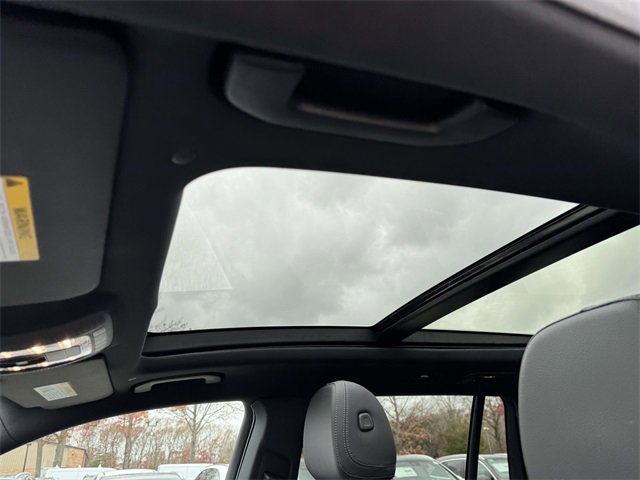 Certified 2025 Mercedes-Benz GLS 450 4MATIC image 32